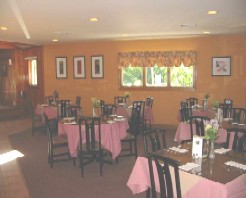 Tony's Bistro dining room